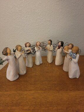 Lot of 8 Willow Tree Angels – Some Retired – One Damaged (See Photos)